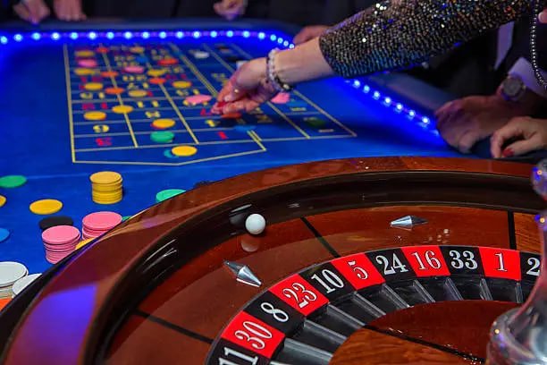 Lightning Dice live dealer table interface on link777 platform